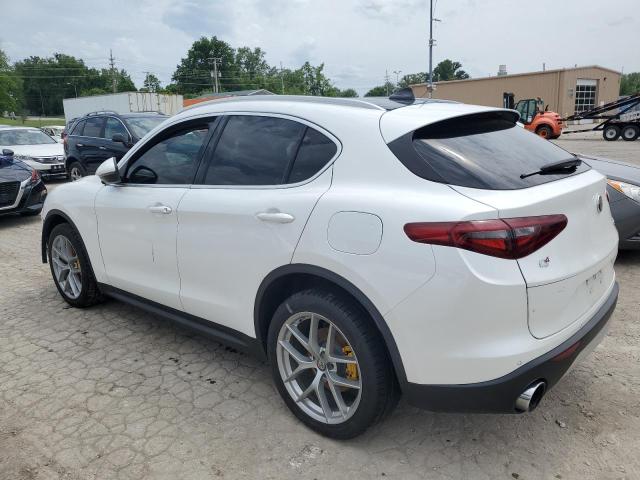 ZASFAKBN9J7C00533 - 2018 ALFA ROMEO STELVIO TI WHITE photo 2