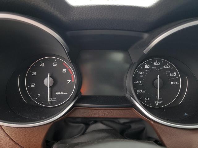 ZASFAKBN9J7C00533 - 2018 ALFA ROMEO STELVIO TI WHITE photo 9