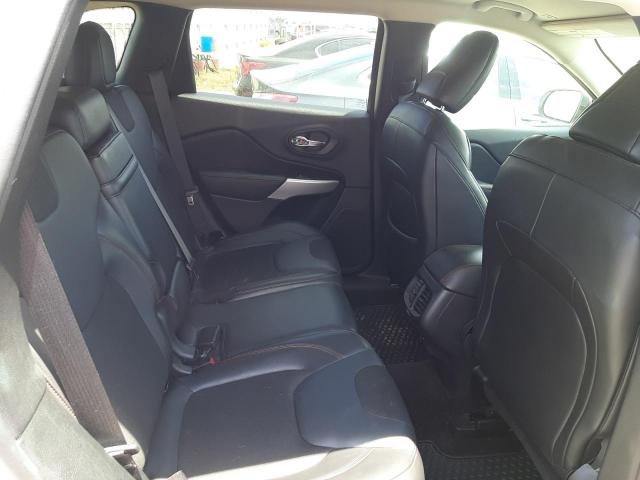 1C4PJMBX4JD527031 - 2018 JEEP CHEROKEE TRAILHAWK WHITE photo 10