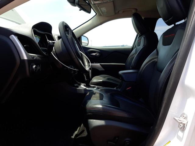 1C4PJMBX4JD527031 - 2018 JEEP CHEROKEE TRAILHAWK WHITE photo 7