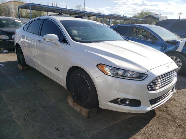 3FA6P0PU2GR172416 - 2016 FORD FUSION SE PHEV WHITE photo 4