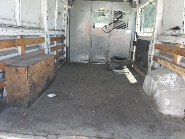 3C6TRVCG3JE114146 - 2018 RAM PROMASTER 2500 HIGH WHITE photo 10