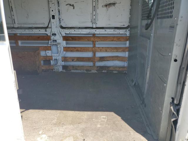 3C6TRVCG3JE114146 - 2018 RAM PROMASTER 2500 HIGH WHITE photo 11