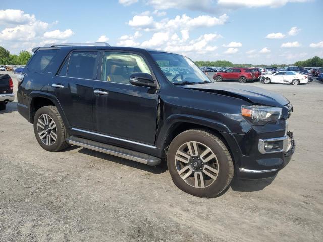 JTEBU5JR5K5691566 - 2019 TOYOTA 4RUNNER SR5 BLACK photo 4