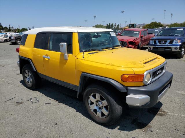 JTEBU11F070037528 - 2007 TOYOTA FJ CRUISER YELLOW photo 4