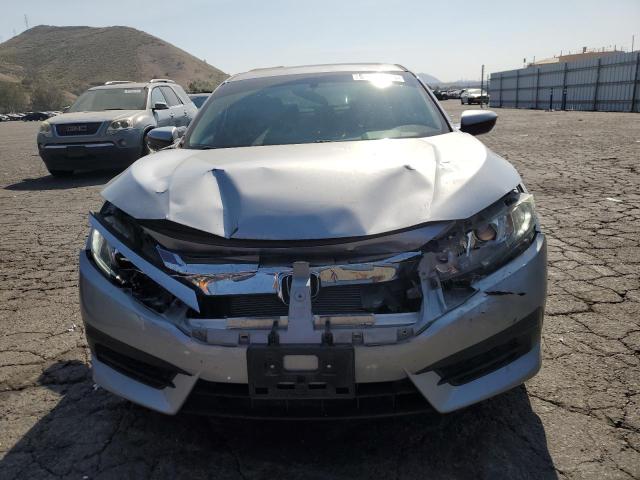 2HGFC2F76JH526665 - 2018 HONDA CIVIC EX SILVER photo 5