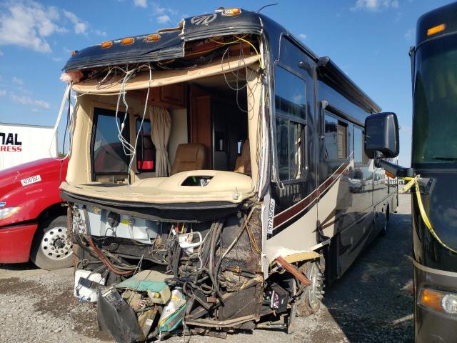 1RF42464X92049214 - 2009 ROADMASTER RAIL RAISED RAI TAN photo 2