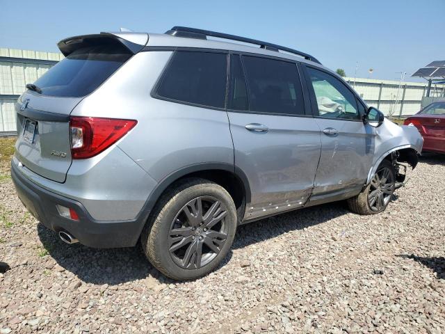 5FNYF8H56MB021037 - 2021 HONDA PASSPORT EXL SILVER photo 3
