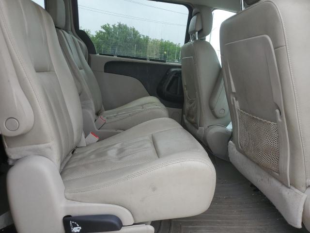 2C4RC1CG9FR620826 - 2015 CHRYSLER TOWN & COU TOURING L RED photo 11