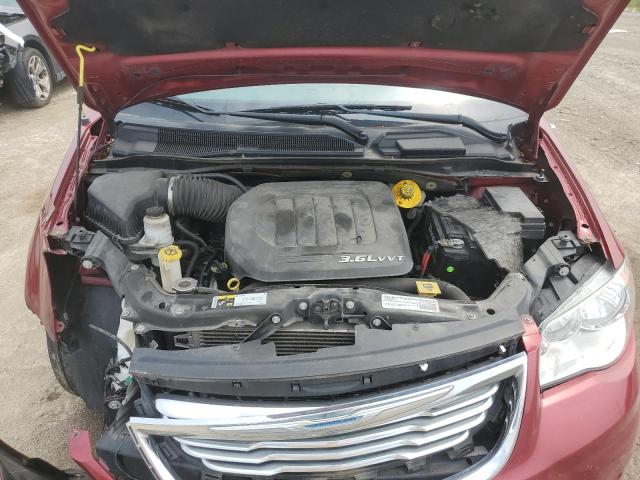 2C4RC1CG9FR620826 - 2015 CHRYSLER TOWN & COU TOURING L RED photo 12