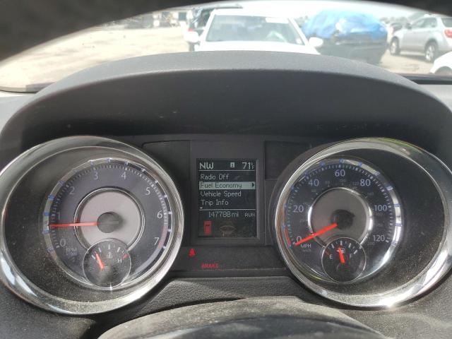 2C4RC1CG9FR620826 - 2015 CHRYSLER TOWN & COU TOURING L RED photo 9