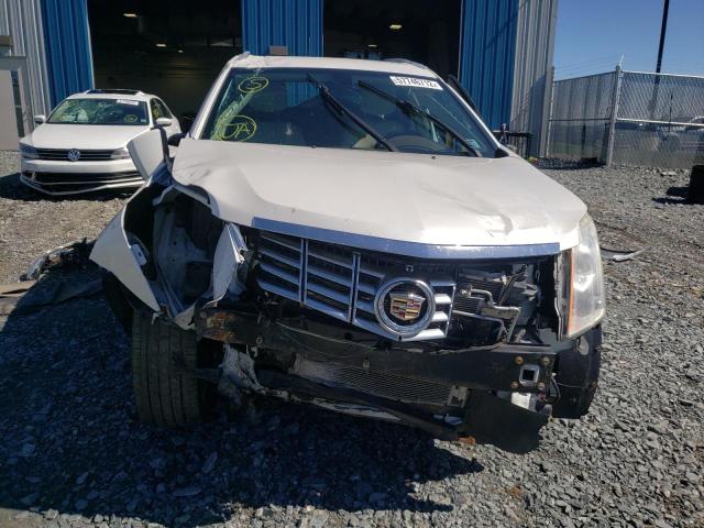 3GYFNFE30FS530854 - 2015 CADILLAC SRX PERFORMANCE COLLECTION 白色 照片 9