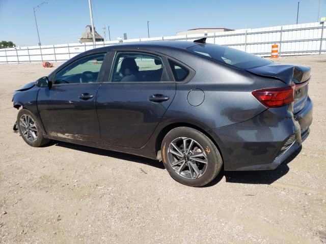 3KPF24AD9NE445803 - 2022 KIA FORTE FE GRAY photo 2