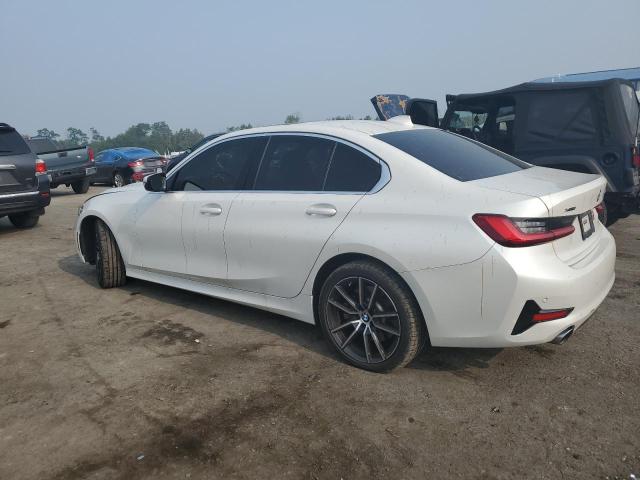 WBA5R7C50KAJ81624 - 2019 BMW 330XI WHITE photo 2