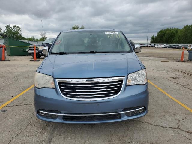 2A4RR8DG5BR746773 - 2011 CHRYSLER TOWN & COU TOURING L BLUE photo 5