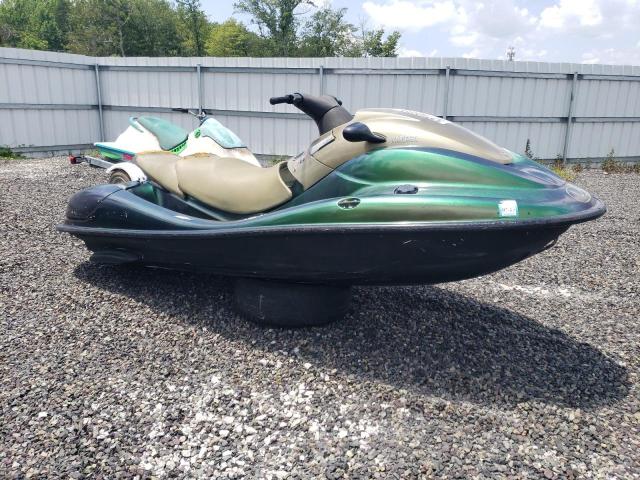 YAMC8318B000 - 2000 YAMAHA JETSKI GREEN photo 1