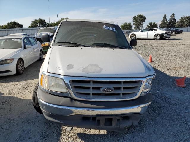 1FTZF1727YKA54446 - 2000 FORD F150 XL WHITE photo 5