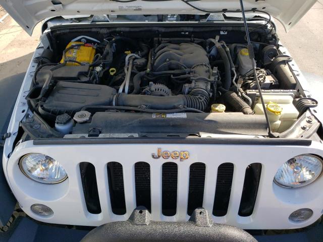 1C4BJWDG0GL293293 - 2016 JEEP WRANGLER U SPORT WHITE photo 12