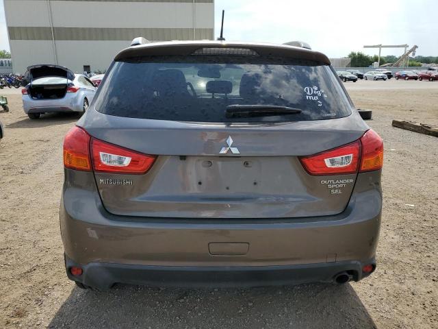 JA4AR4AW8GZ047507 - 2016 MITSUBISHI OUTLANDER SEL GRAY photo 6