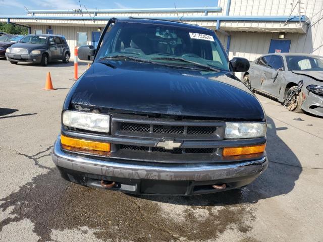 1GNDT13W41K223508 - 2001 CHEVROLET BLAZER BLACK photo 5