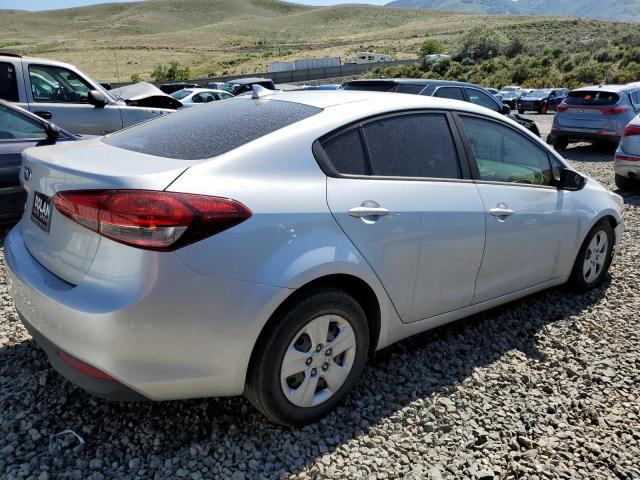 3KPFK4A71JE272640 - 2018 KIA FORTE LX GRAY photo 3