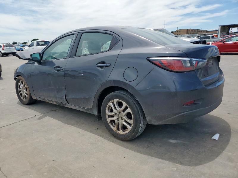3MYDLBZV2GY125781 - 2016 TOYOTA SCION IA GRAY photo 2