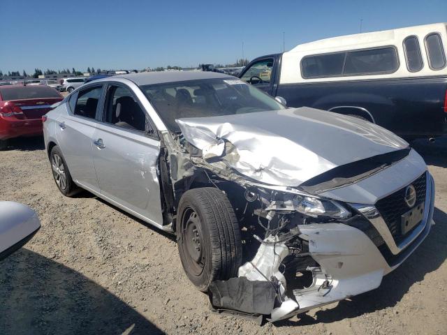 1N4BL4BVXLC285332 - 2020 NISSAN ALTIMA S SILVER photo 4