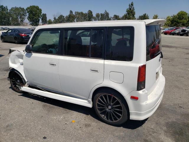 JTLKT324964047339 - 2006 TOYOTA SCION XB 白色 照片 2