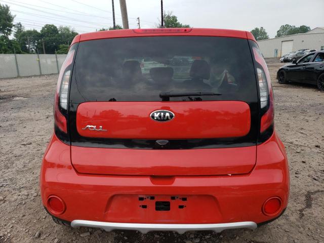 KNDJP3A58H7452812 - 2017 KIA SOUL + RED photo 6