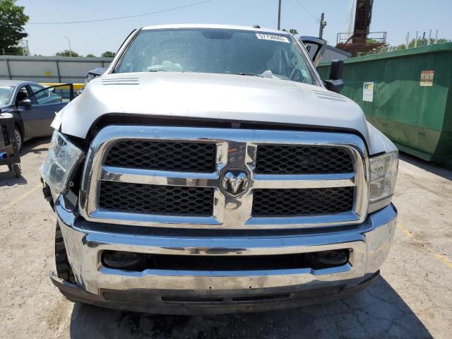 3C6UR5CL5JG301216 - 2018 RAM 2500 ST SILVER photo 5