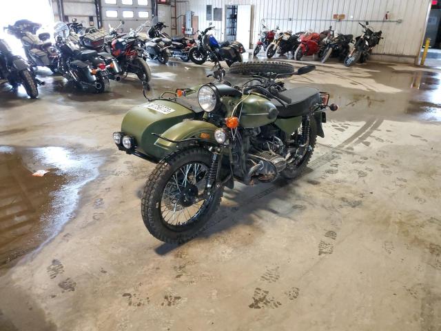 X8JMH0373NU300398 - 2022 URAL MOTORCYCLE GREEN photo 2