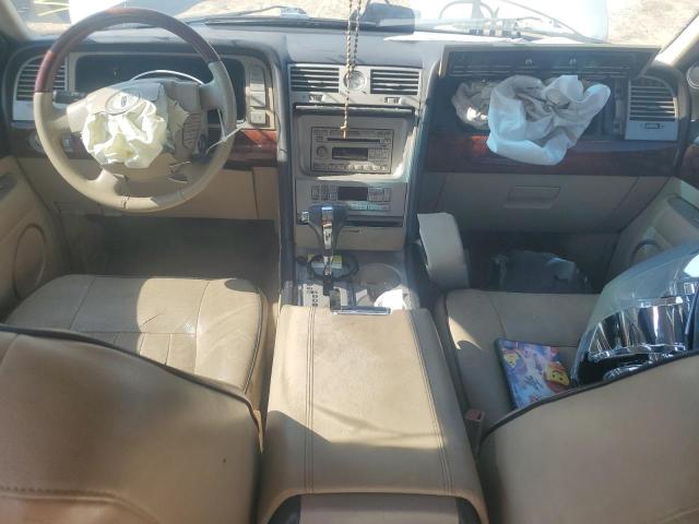 5LMFU275X6LJ26278 - 2006 LINCOLN NAVIGATOR თეთრი ფოტო 8
