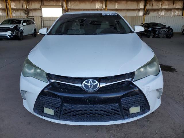 4T1BF1FK8GU247805 - 2016 TOYOTA CAMRY LE WHITE photo 5