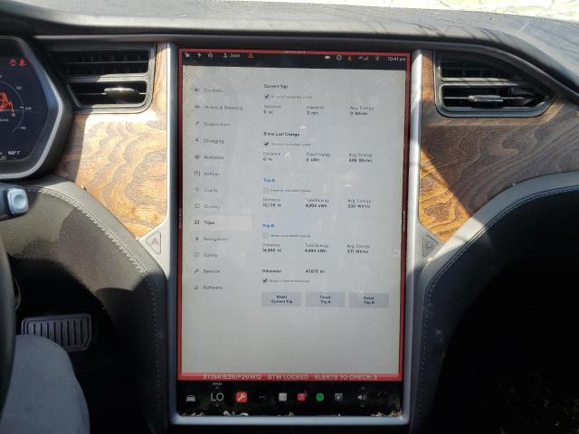 5YJSA1E26JF261612 - 2018 TESLA MODEL S Արծաթագույն լուսանկար 9