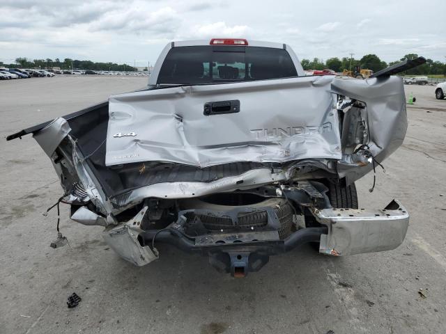 5TFUW5F12GX569396 - 2016 TOYOTA TUNDRA DOUBLE CAB SR/SR5 SILVER photo 6