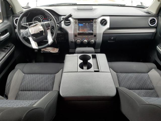 5TFUW5F12GX569396 - 2016 TOYOTA TUNDRA DOUBLE CAB SR/SR5 SILVER photo 8