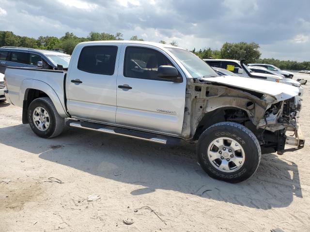 3TMJU4GN6AM108655 - 2010 TOYOTA TACOMA DOUBLE CAB PRERUNNER SILVER photo 4