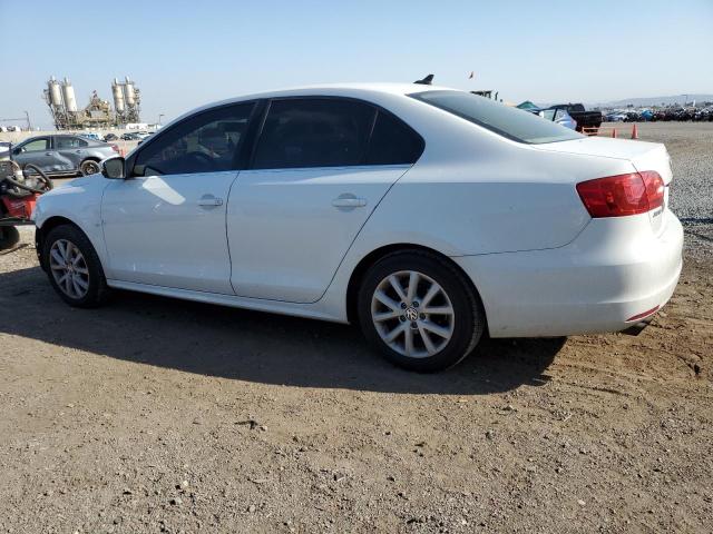 3VWD17AJ7EM403327 - 2014 VOLKSWAGEN JETTA SE WHITE photo 2