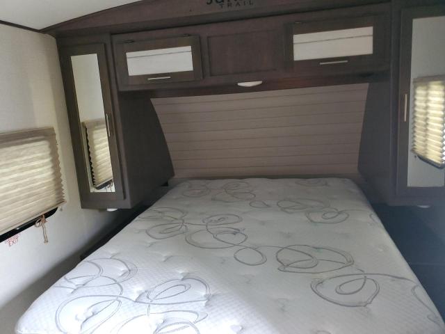 4YDT2222XJ5351114 - 2018 KEYSTONE TRAILER BLACK photo 5