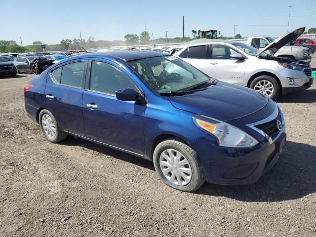 3N1CN7AP1JL806830 - 2018 NISSAN VERSA S BLUE photo 4