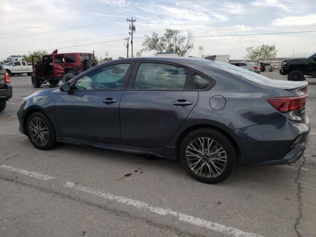 3KPF54AD4RE713184 - 2024 KIA FORTE GT LINE GRAY photo 2