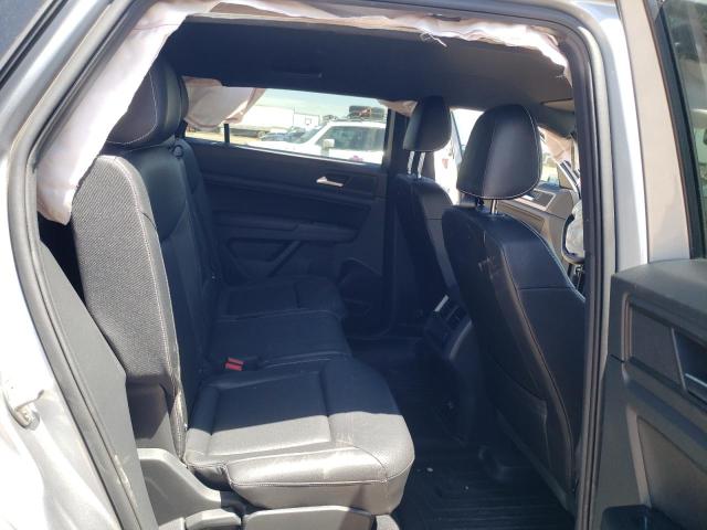 1V2YE2CA3LC226085 - 2020 VOLKSWAGEN ATLAS CROS SE Серебристый фото 11