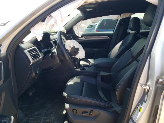 1V2YE2CA3LC226085 - 2020 VOLKSWAGEN ATLAS CROS SE Серебристый фото 7