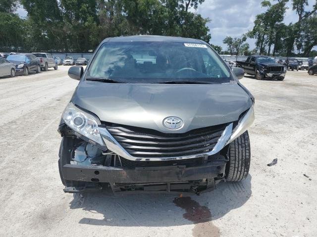 5TDKK3DC2DS358650 - 2013 TOYOTA SIENNA LE GRAY photo 5