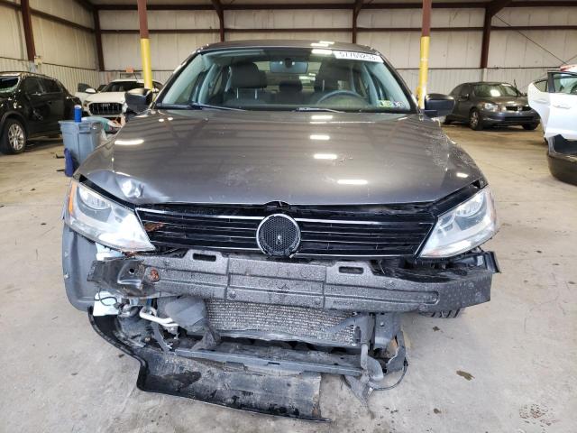 3VW2K7AJ6BM372748 - 2011 VOLKSWAGEN JETTA BASE رمادي صورة 5