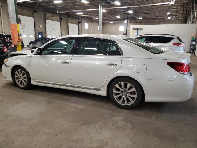 4T1BK3DB2CU463346 - 2012 TOYOTA AVALON BASE WHITE photo 2
