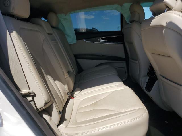 2LMTJ6LR0GBL71319 - 2016 LINCOLN MKX RESERVE WHITE photo 10