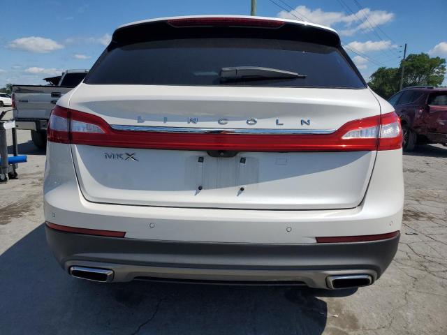 2LMTJ6LR0GBL71319 - 2016 LINCOLN MKX RESERVE WHITE photo 6