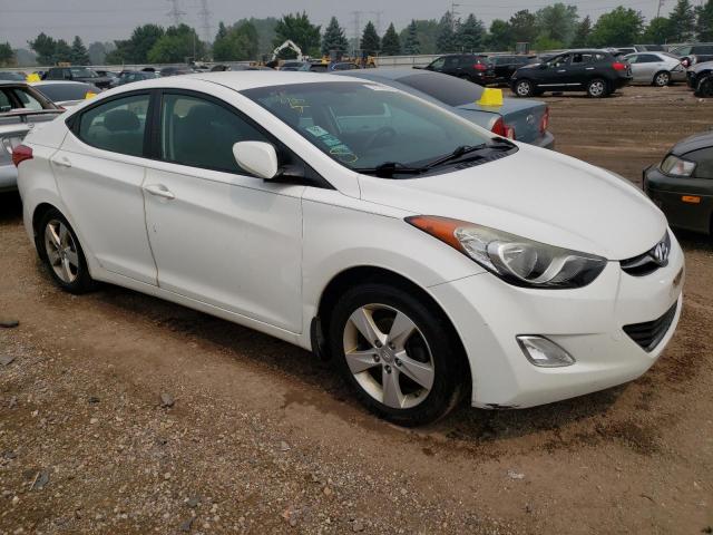 5NPDH4AE1DH400041 - 2013 HYUNDAI ELANTRA GLS WHITE photo 4