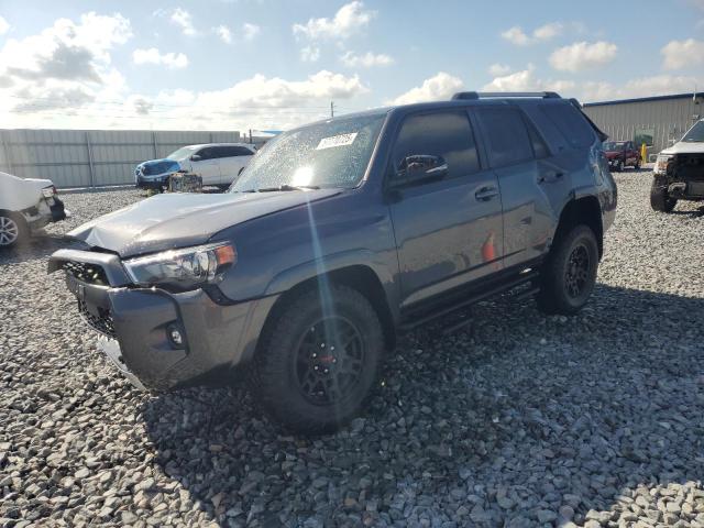 2023 TOYOTA 4RUNNER SE, null